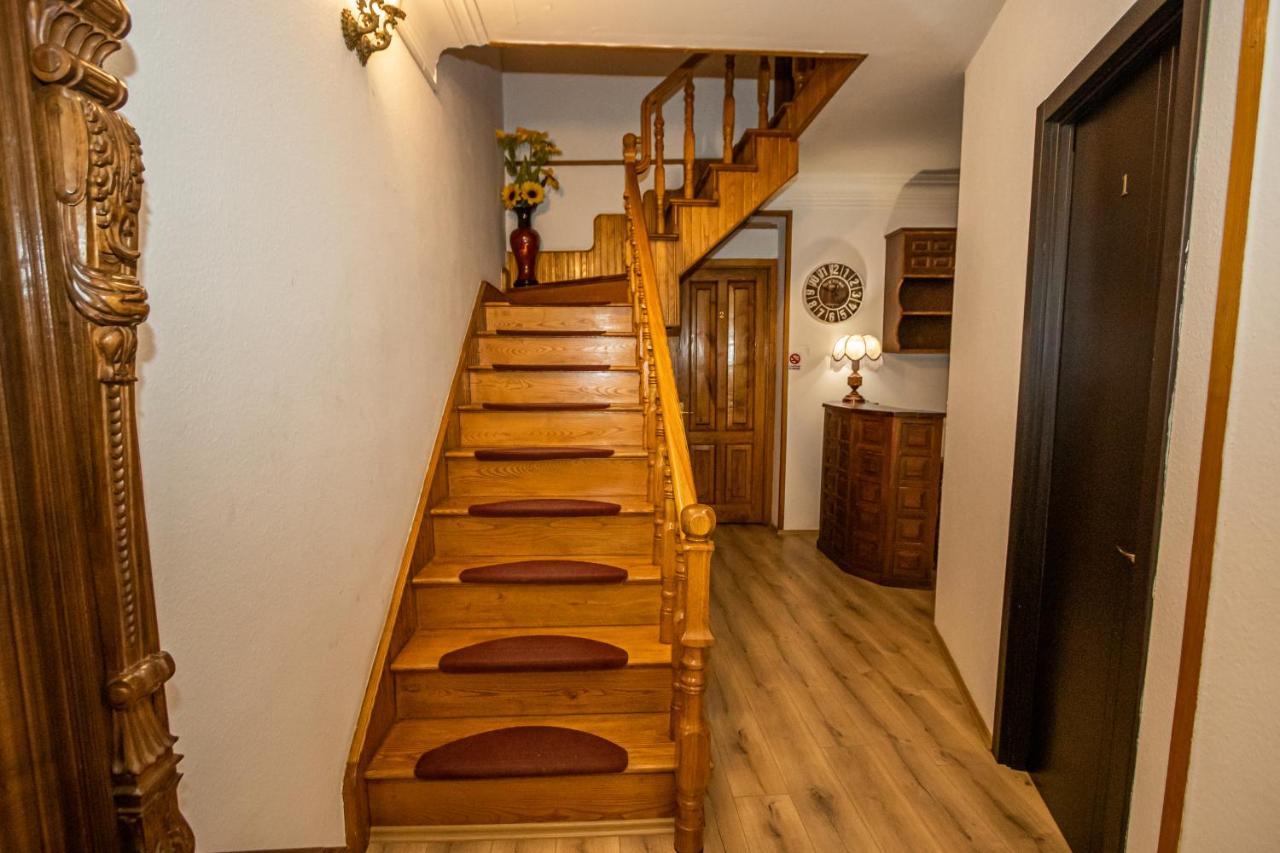 Hotel Old Tbilisi 5 Rooms Exterior photo